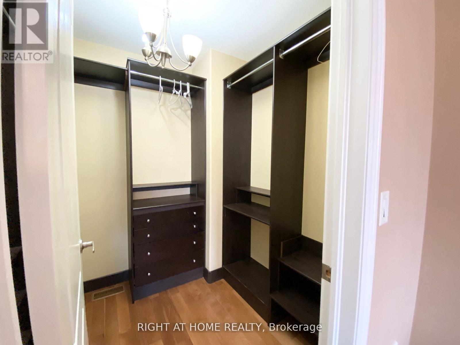 3640 Weinbrenner Road, Niagara Falls, Ontario  L2G 7Y4 - Photo 14 - X12636694