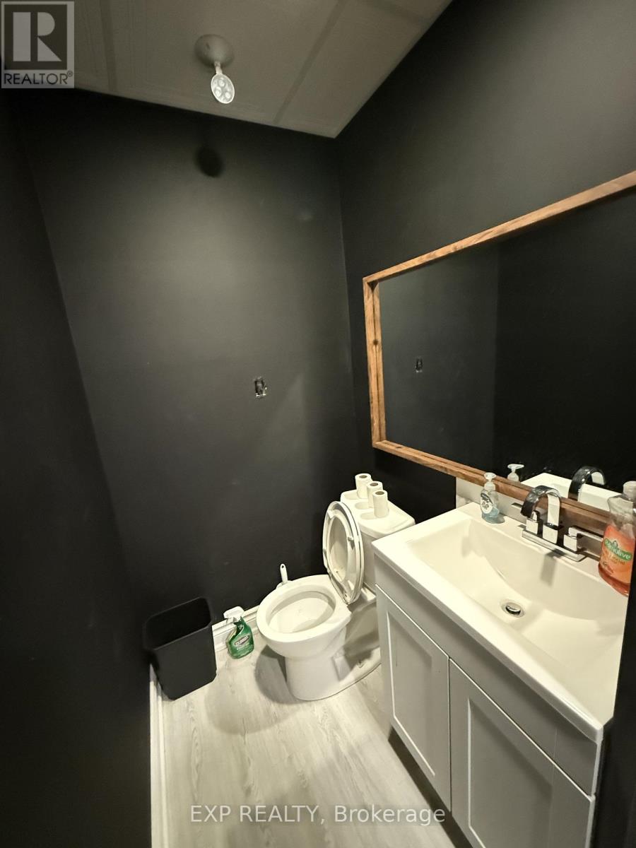 4665 Queen Street, Niagara Falls, Ontario  L2E 2L9 - Photo 14 - X12607588