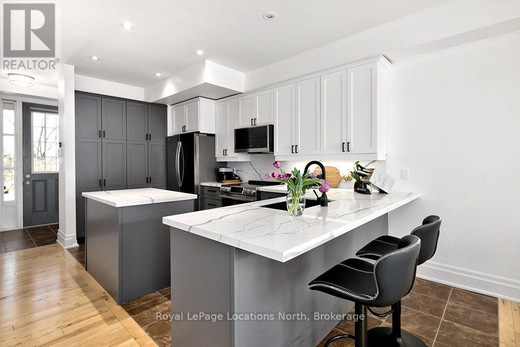 1 - 108 Landry Lane, Blue Mountains, Ontario  N0H 2P0 - Photo 8 - X12403116