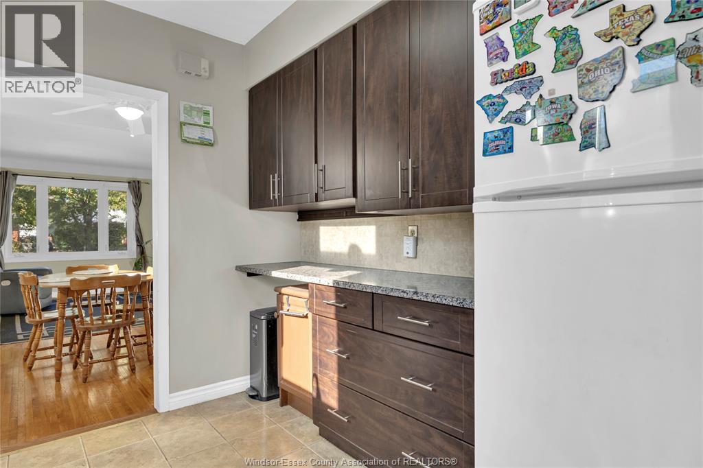 914 Thompson Boulevard, Windsor, Ontario N8S 2G8 - Photo 8 - 25031742