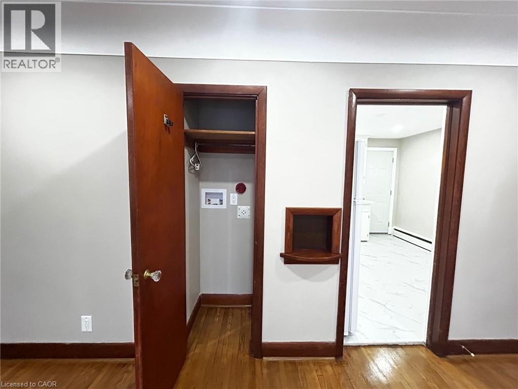 169 Chapel Street Unit# 4, Kitchener, Ontario  N2H 2T8 - Photo 12 - 40793767