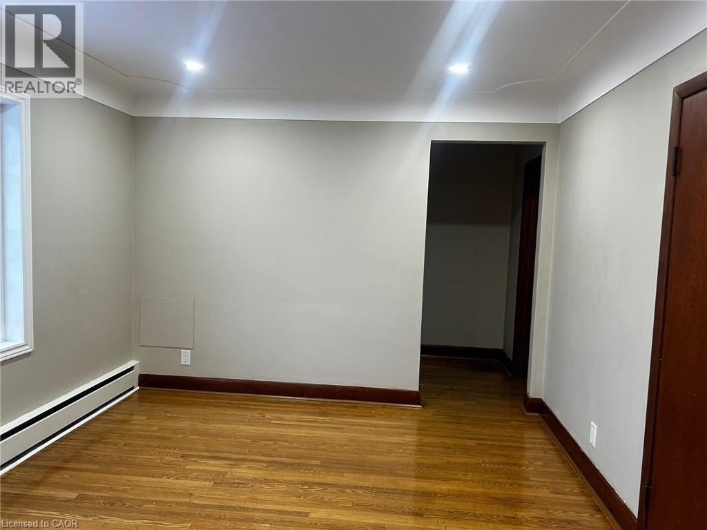 169 Chapel Street Unit# 4, Kitchener, Ontario  N2H 2T8 - Photo 8 - 40793767