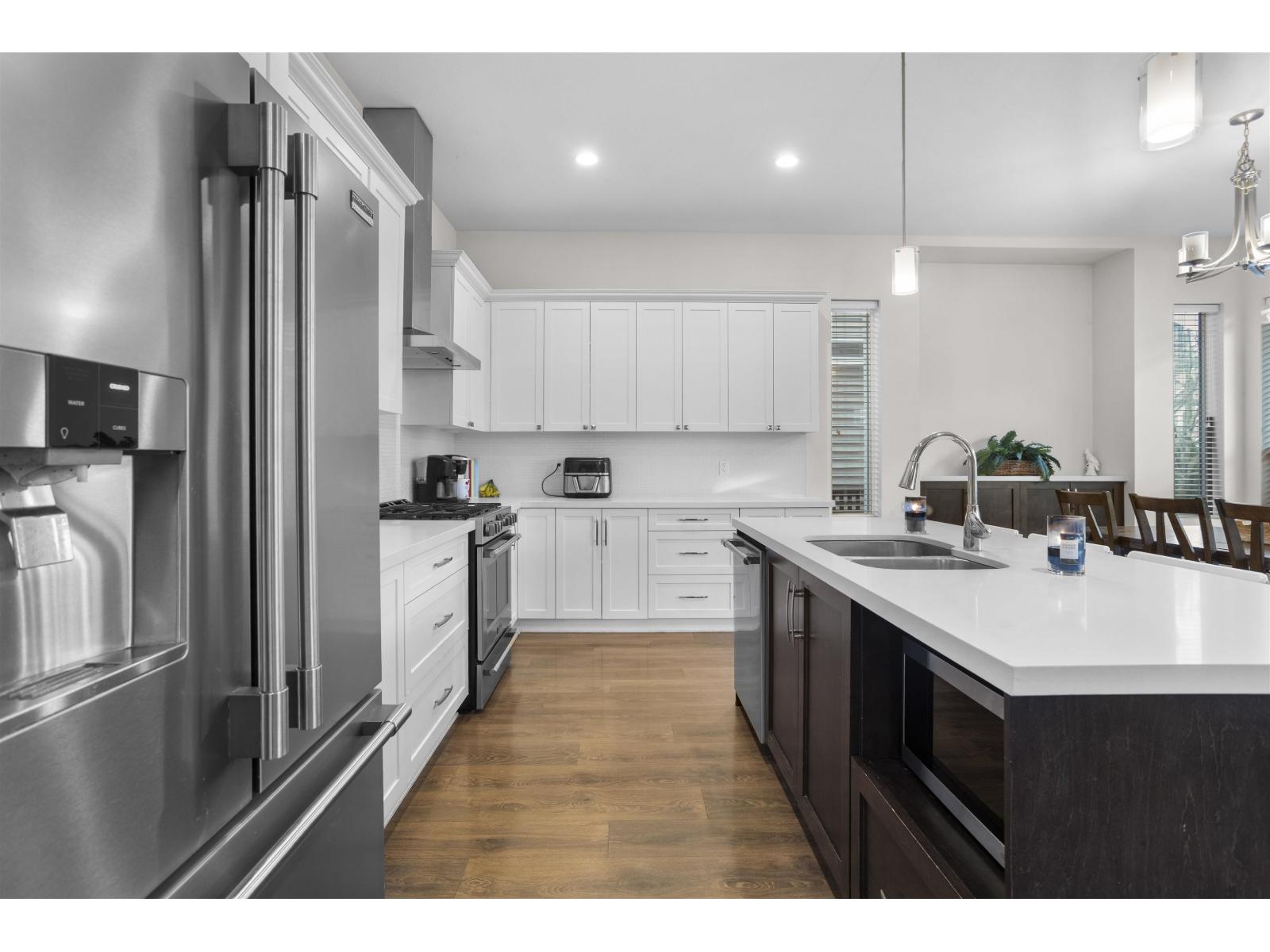 27557 27a Avenue, Langley, British Columbia  V4W 0C4 - Photo 5 - R3074098