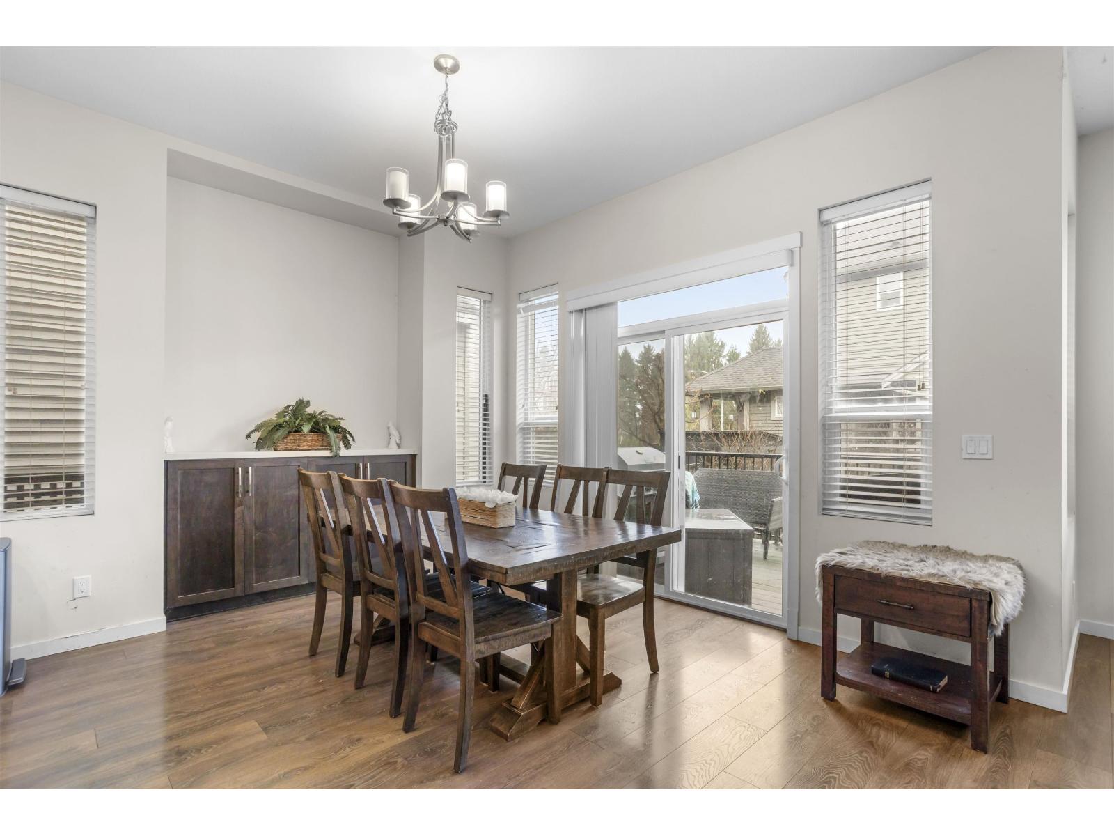 27557 27a Avenue, Langley, British Columbia  V4W 0C4 - Photo 17 - R3074098