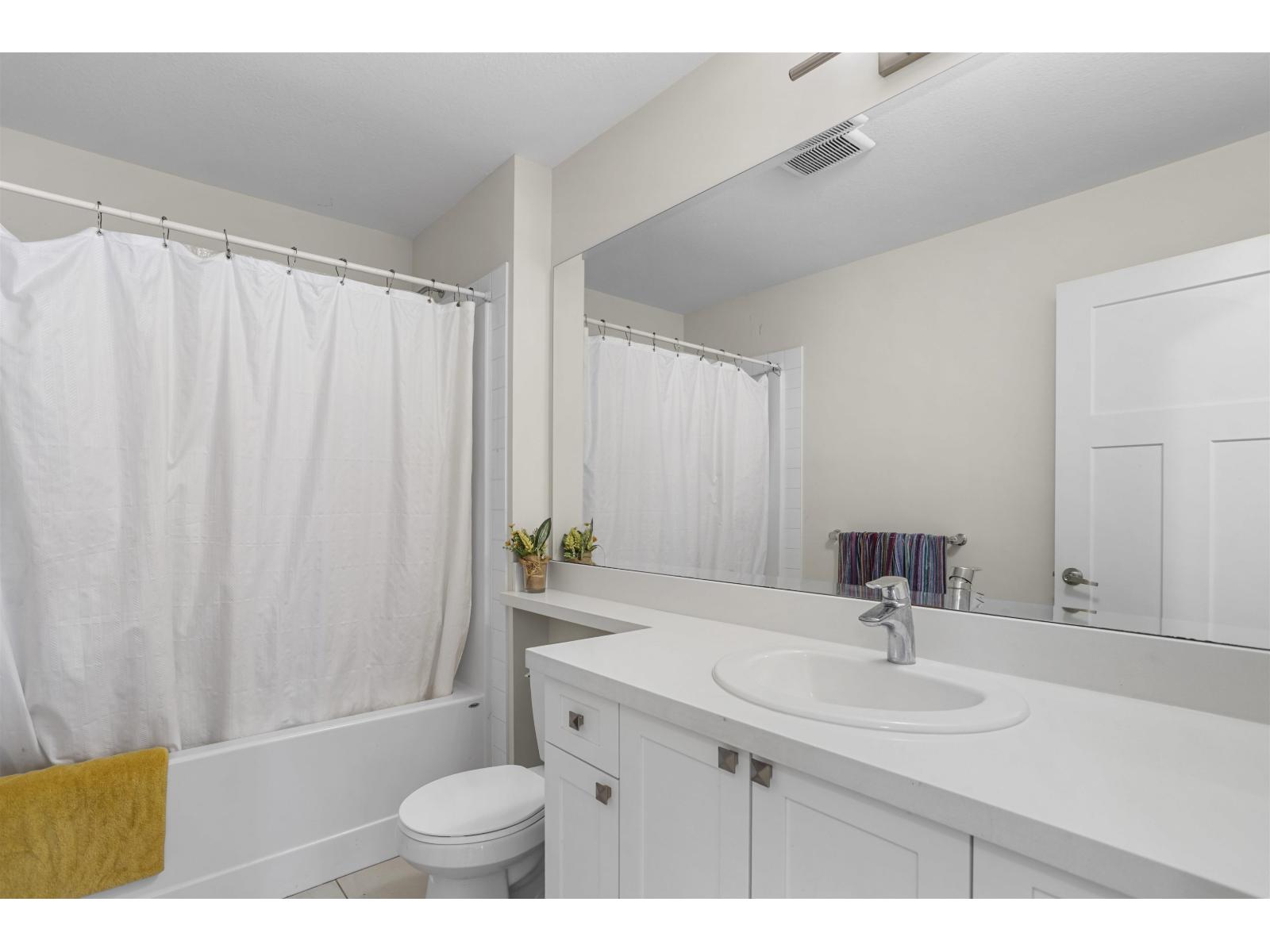 27557 27a Avenue, Langley, British Columbia  V4W 0C4 - Photo 25 - R3074098