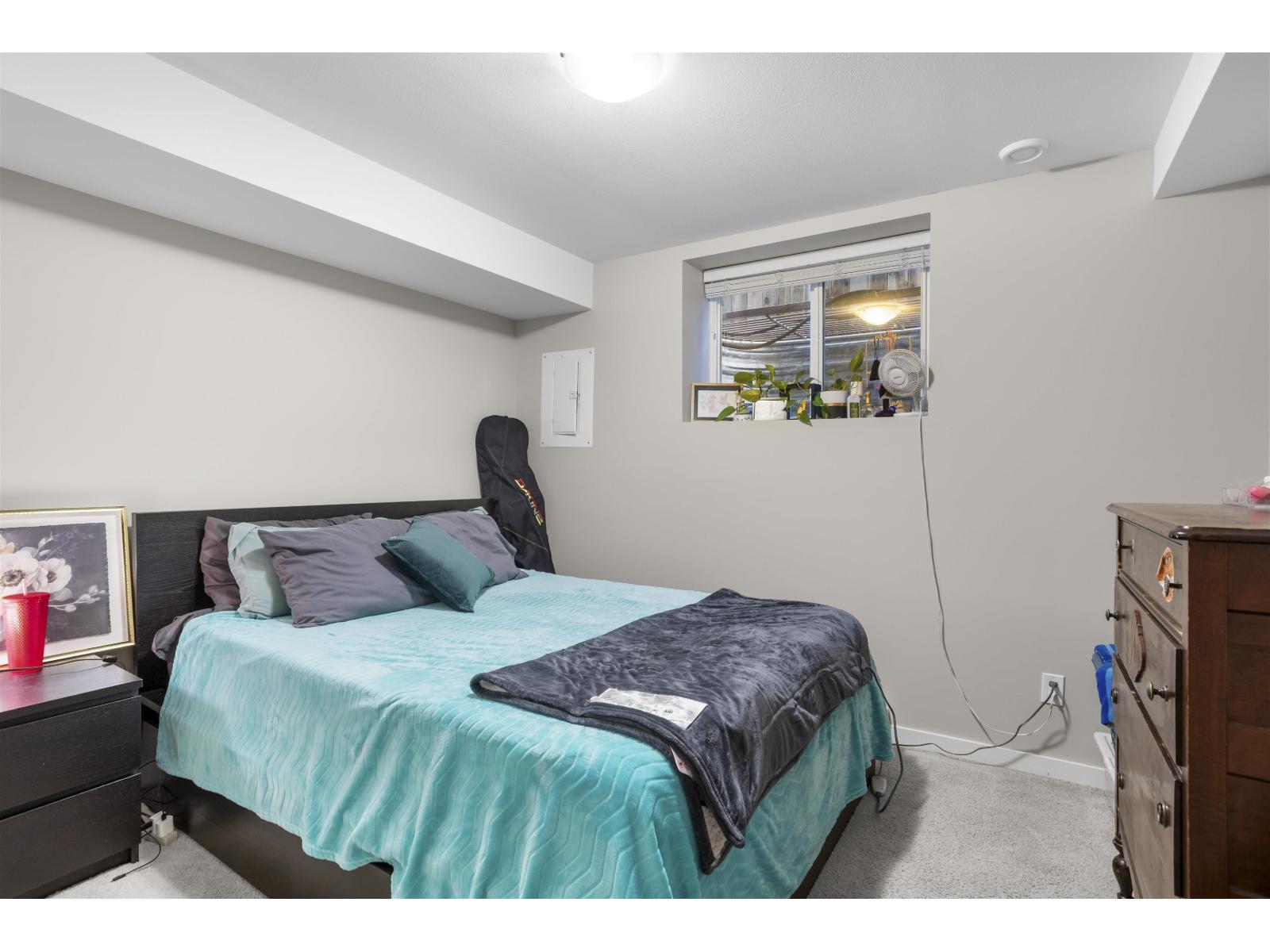 27557 27a Avenue, Langley, British Columbia  V4W 0C4 - Photo 30 - R3074098