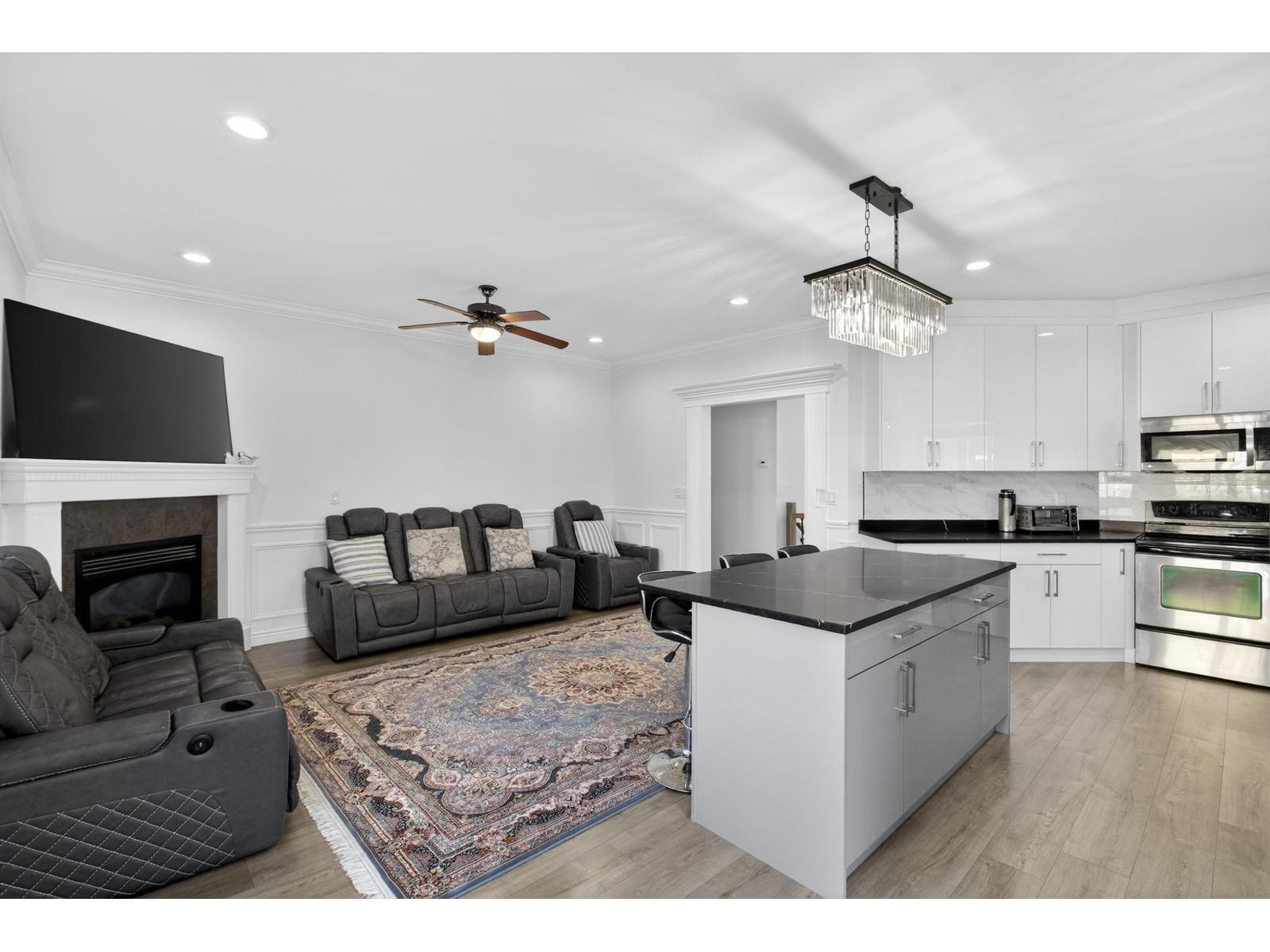 32747 Lightbody Court, Mission, British Columbia  V4S 0A7 - Photo 4 - R3073634