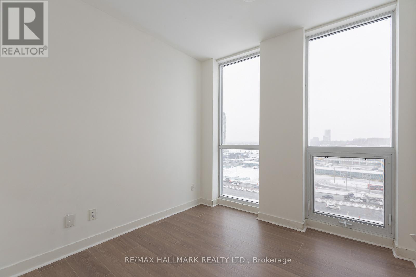 1002 - 6 Sonic Way, Toronto, Ontario  M3C 0P1 - Photo 15 - C12636796