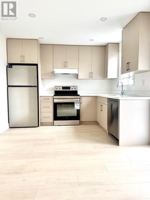 Main/lower - 115 Torrens Avenue, Toronto, Ontario  M4J 2P6 - Photo 6 - E12636854