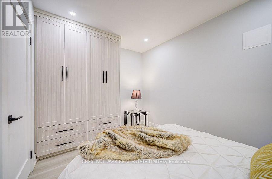 Lower - 770 Pape Avenue, Toronto, Ontario  M4K 3S7 - Photo 5 - E12636860