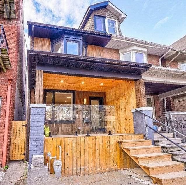 Lower - 770 Pape Avenue, Toronto, Ontario  M4K 3S7 - Photo 6 - E12636860