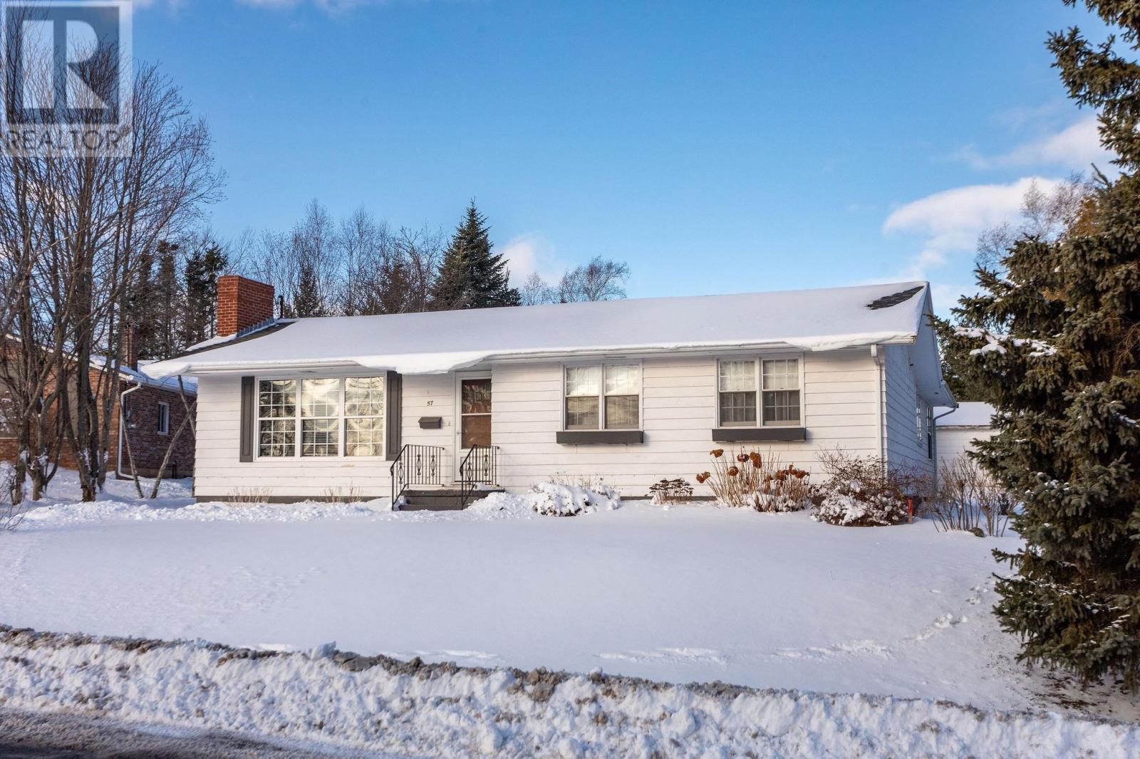 57 Parkview Drive, Charlottetown, Prince Edward Island  C1A 5X1 - Photo 23 - 202529497