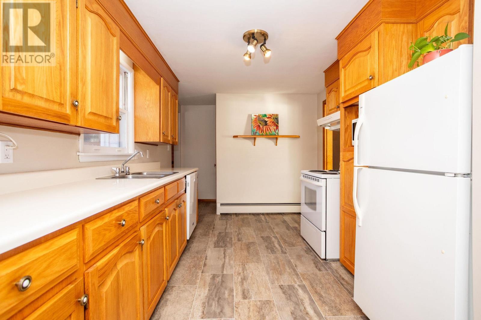 57 Parkview Drive, Charlottetown, Prince Edward Island  C1A 5X1 - Photo 8 - 202529497