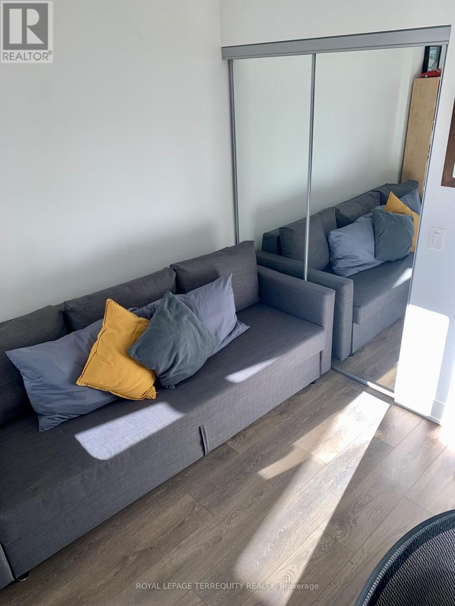 507e - 2908 Highway 7 Road, Vaughan, Ontario  L4K 0K5 - Photo 13 - N12636804