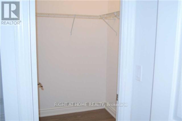 318 - 89 South Town Centre Boulevard, Markham, Ontario  L6G 0E8 - Photo 9 - N12636810