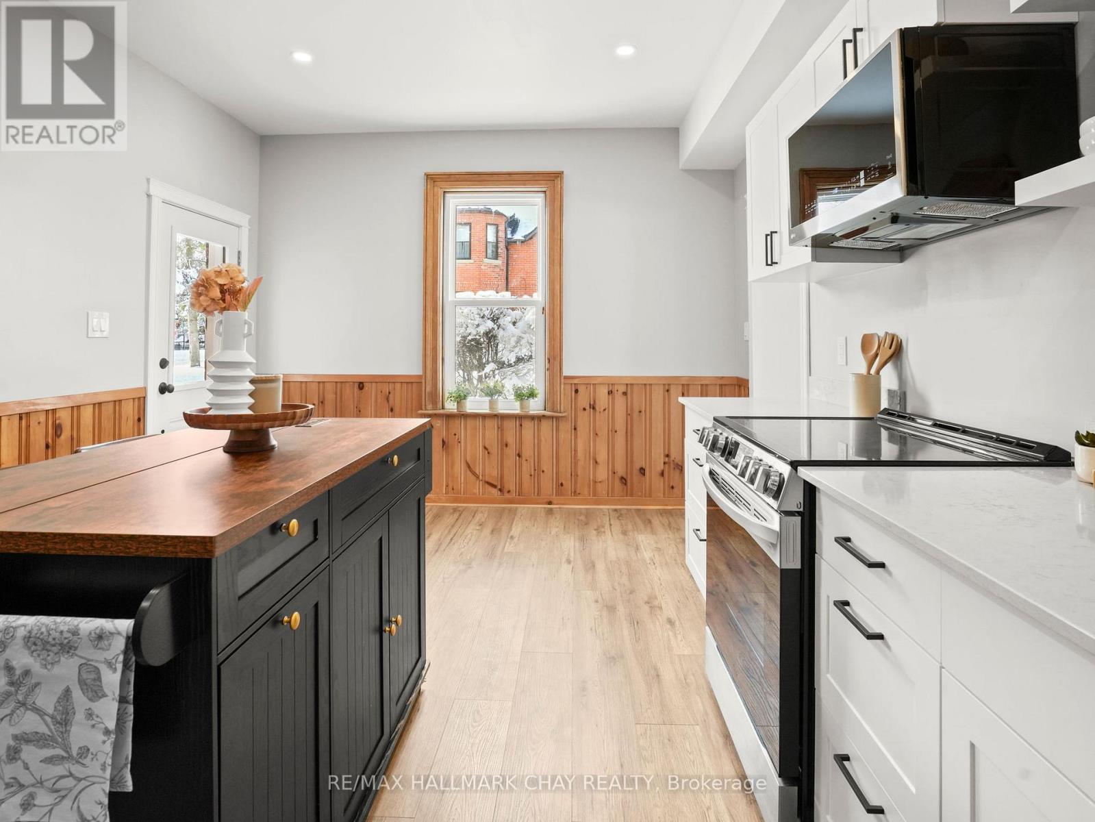 14 Wilson Street, New Tecumseth (Tottenham), Ontario  L0G 1W0 - Photo 19 - N12636832