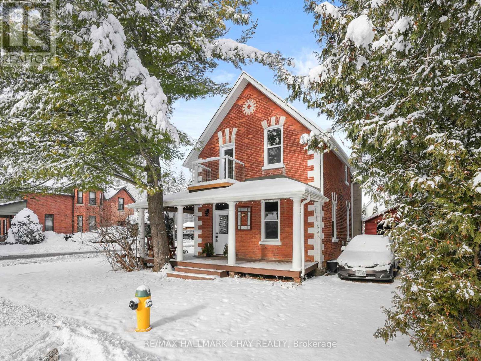 14 Wilson Street, New Tecumseth (Tottenham), Ontario  L0G 1W0 - Photo 2 - N12636832