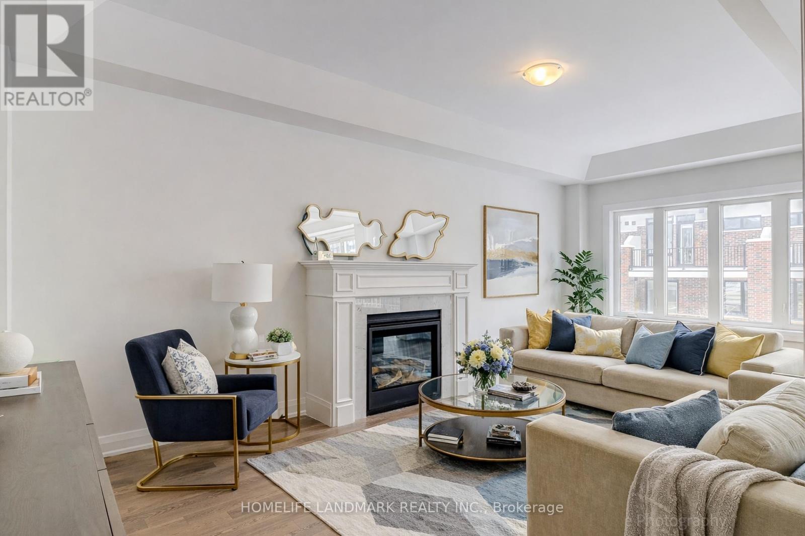 21 Seguin Street, Richmond Hill, Ontario L4E 2X5 - Photo 7 - N12636844