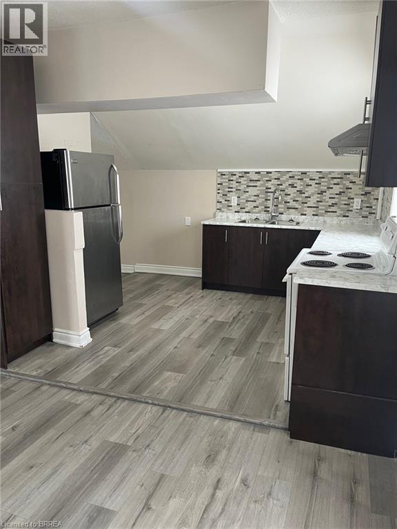 153 Albion Street Unit# 2, Brantford, Ontario  N3T 3M8 - Photo 2 - 40791662