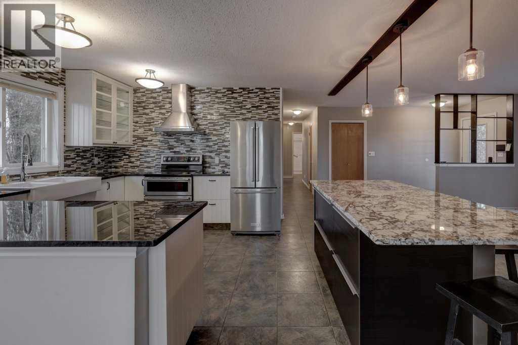 235006 Highway 817, Rural Wheatland County, Alberta  T1P 0Z1 - Photo 9 - A2271430