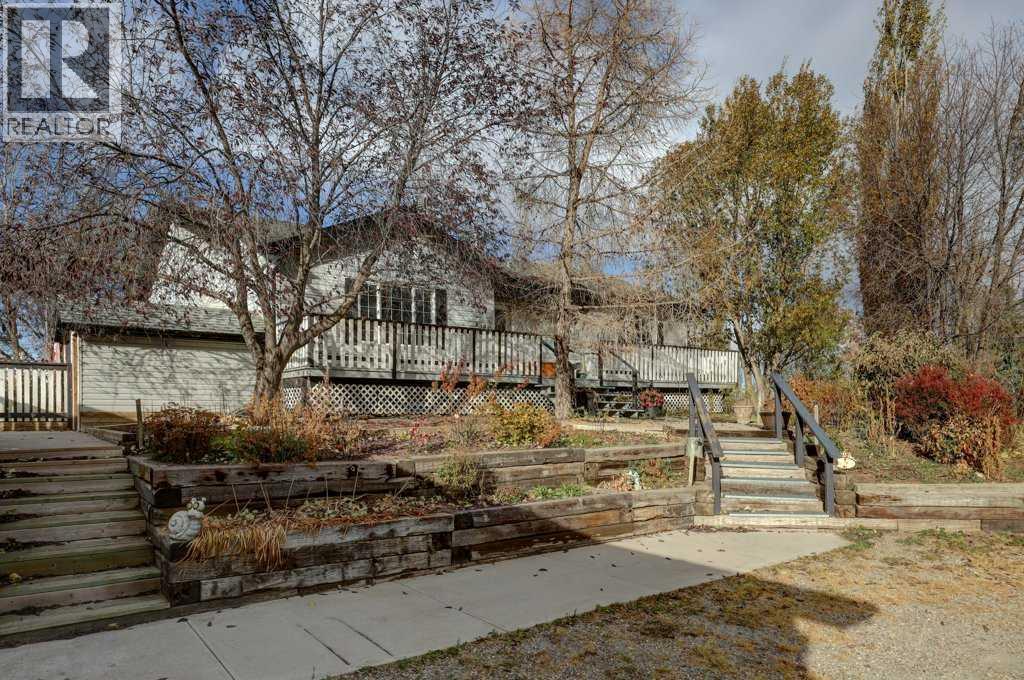 235006 Highway 817, Rural Wheatland County, Alberta