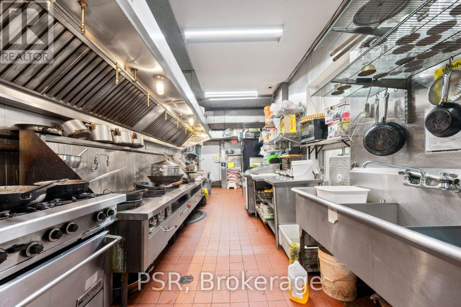 1508 Queen Street W, Toronto, Ontario  M6R 1A4 - Photo 11 - W12429168