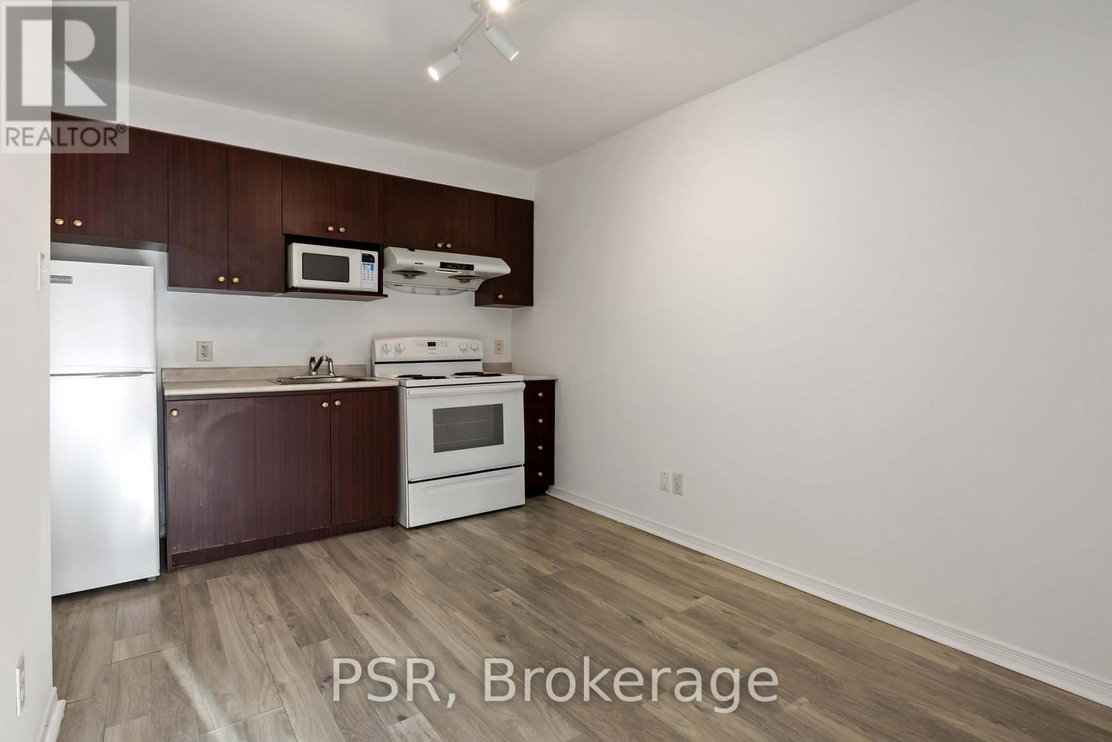 1508 Queen Street W, Toronto, Ontario  M6R 1A4 - Photo 19 - W12429168