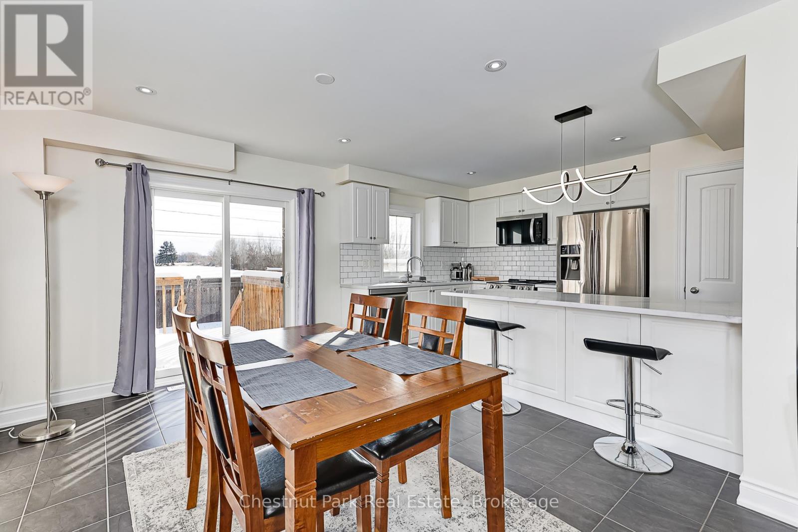 34 Robertson Street, Collingwood, Ontario L9Y 0X1 - Photo 14 - S12636056