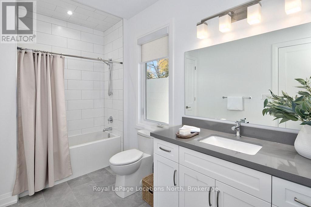 4 - 134 Landry Lane, Blue Mountains, Ontario  N0H 2P0 - Photo 21 - X12495256