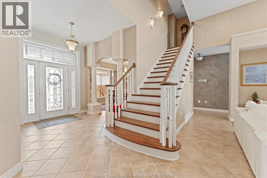 227 Clubview Drive, Amherstburg, Ontario N9V 3Z3 - Photo 6 - 25031736