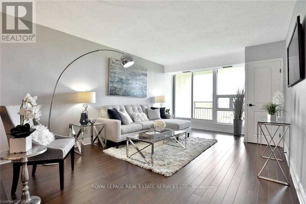 1001 - 1359 White Oaks Boulevard, Oakville, Ontario  L6H 2R8 - Photo 12 - W12636760