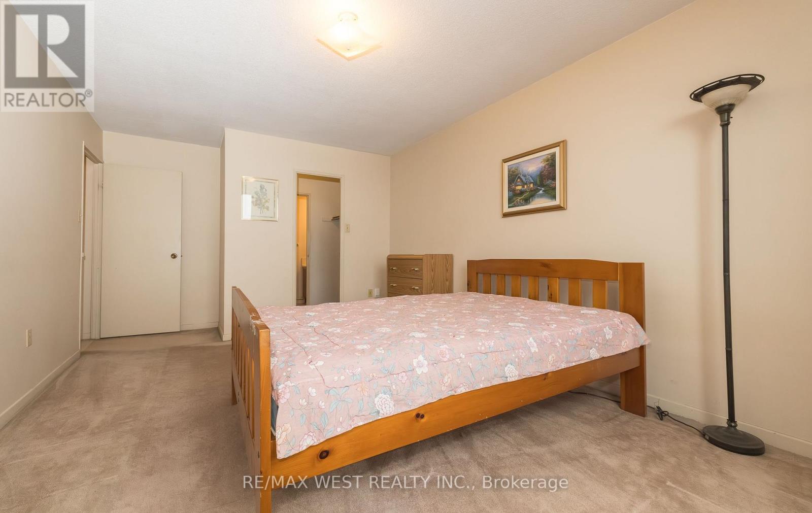 1606 - 75 Emmett Avenue, Toronto, Ontario M6M 5A7 - Photo 26 - W12636784