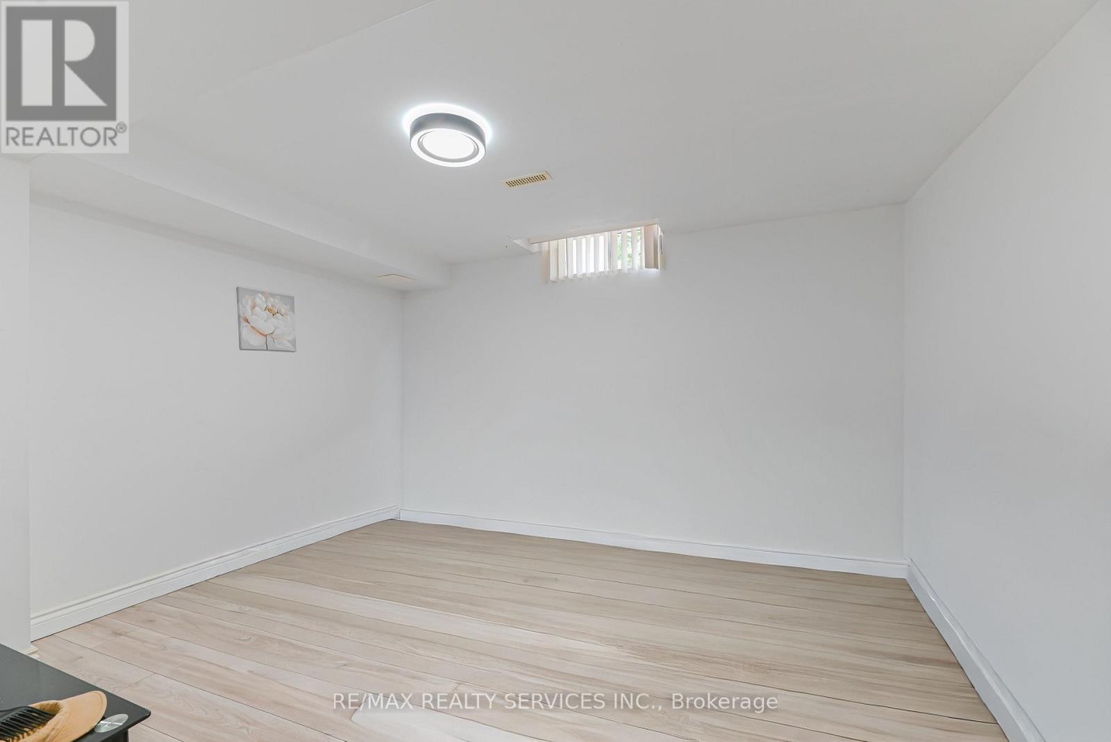 29 Leneck Avenue, Brampton, Ontario  L6X 2A9 - Photo 43 - W12636846