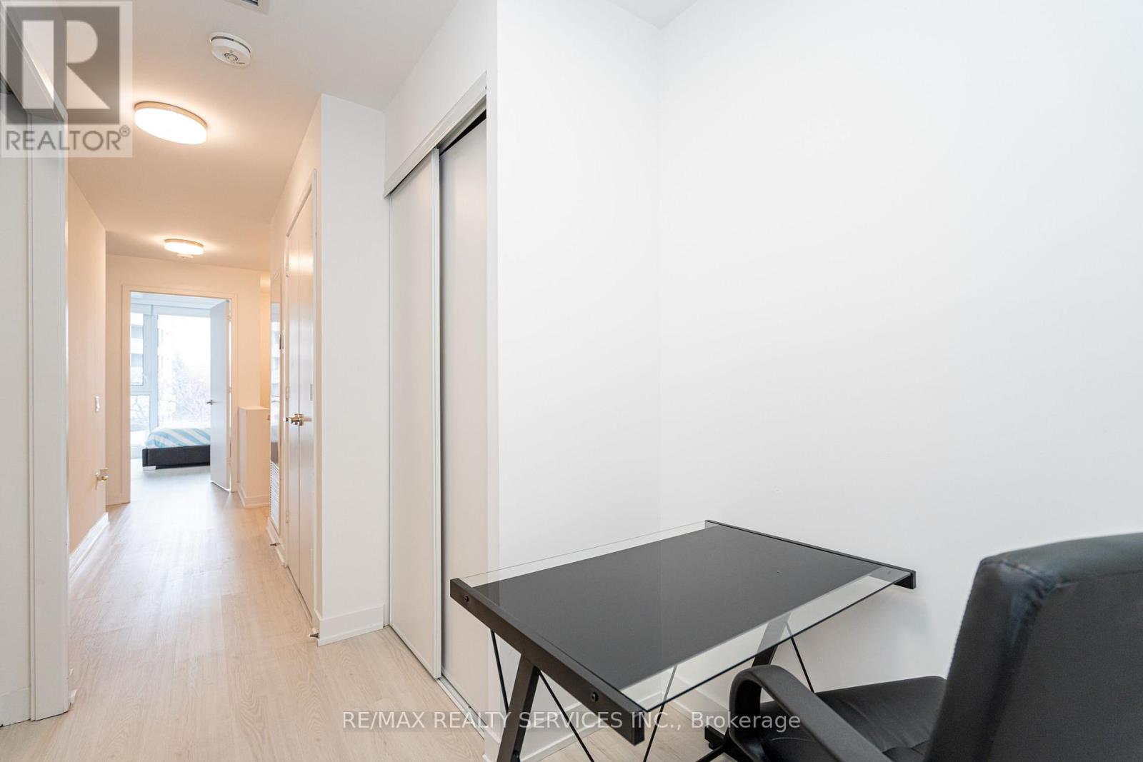 415 Webb Drive, Mississauga, Ontario  L5B 0M4 - Photo 46 - W12636848