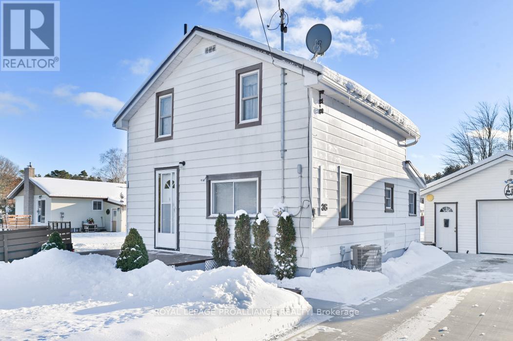 36 Jones Street, Addington Highlands, Ontario  K0H 1P0 - Photo 22 - X12461304