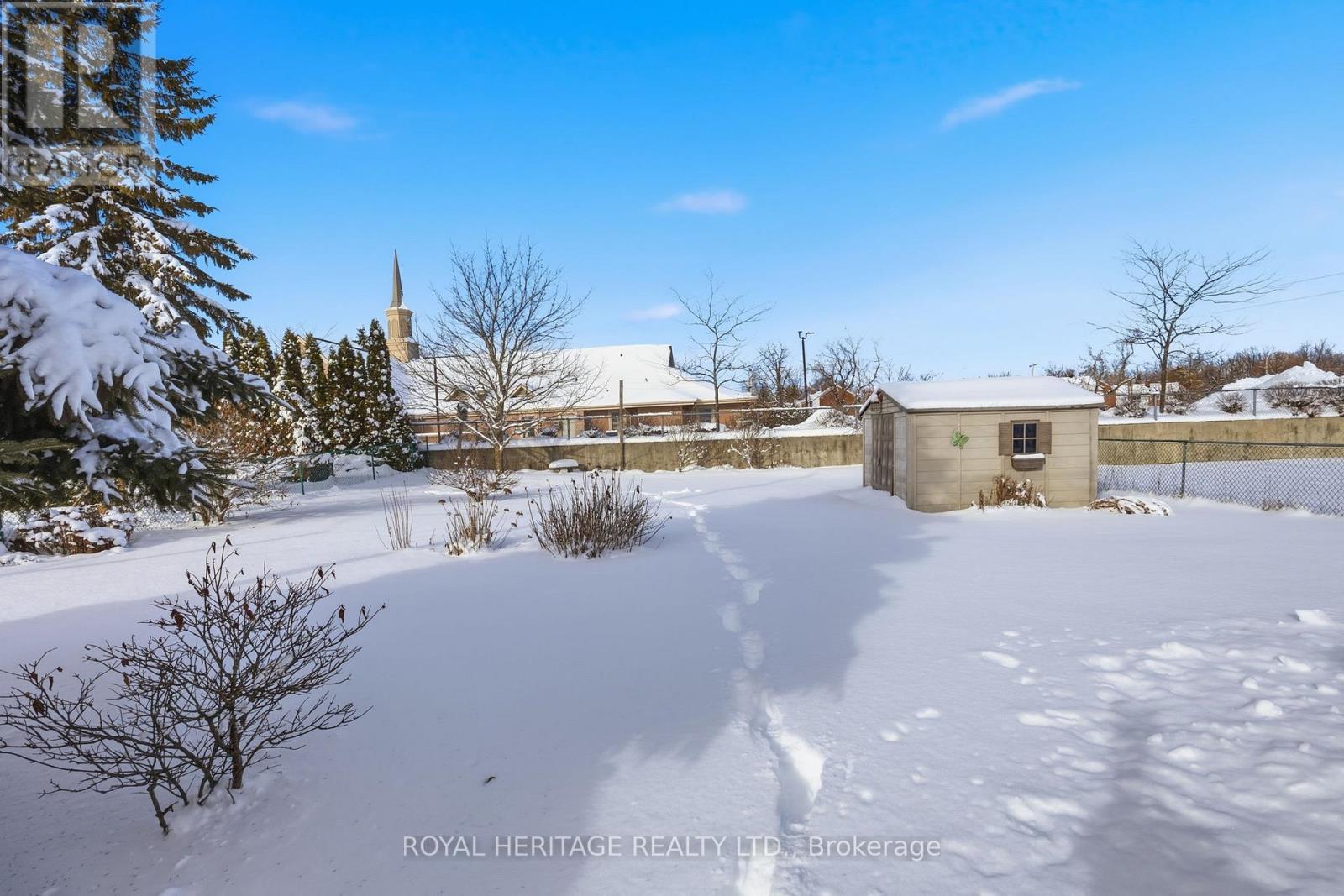 6 Sunset Court, Kawartha Lakes, Ontario  K9V 2S1 - Photo 38 - X12636864