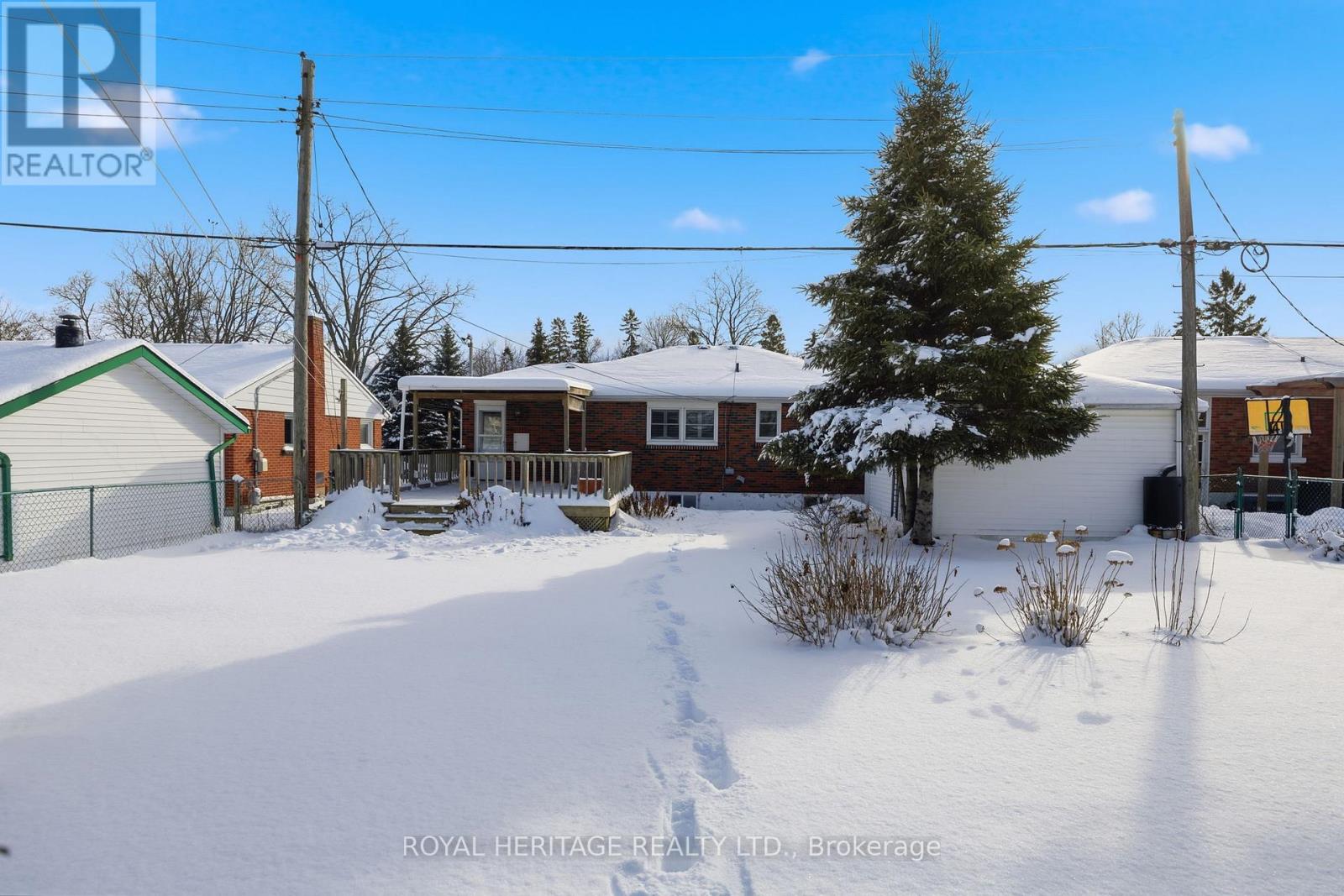 6 Sunset Court, Kawartha Lakes, Ontario  K9V 2S1 - Photo 40 - X12636864