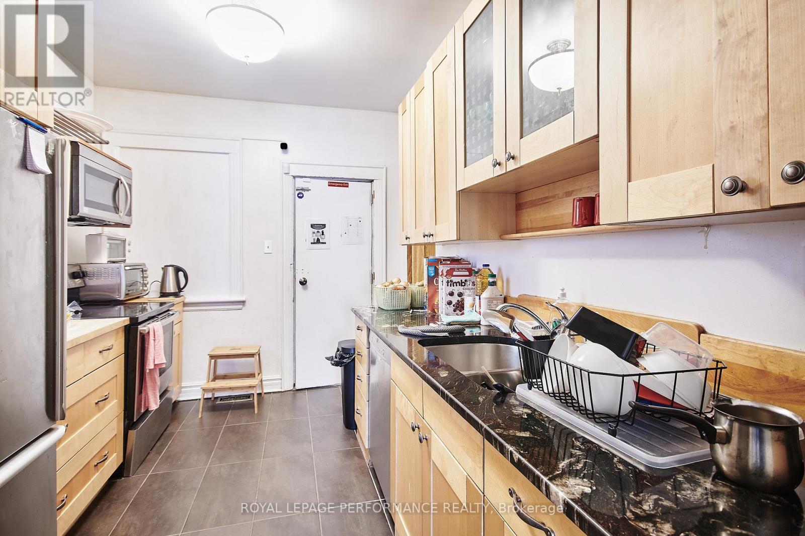 26 Aylmer Avenue, Ottawa, Ontario  K1S 2W9 - Photo 7 - X12474541