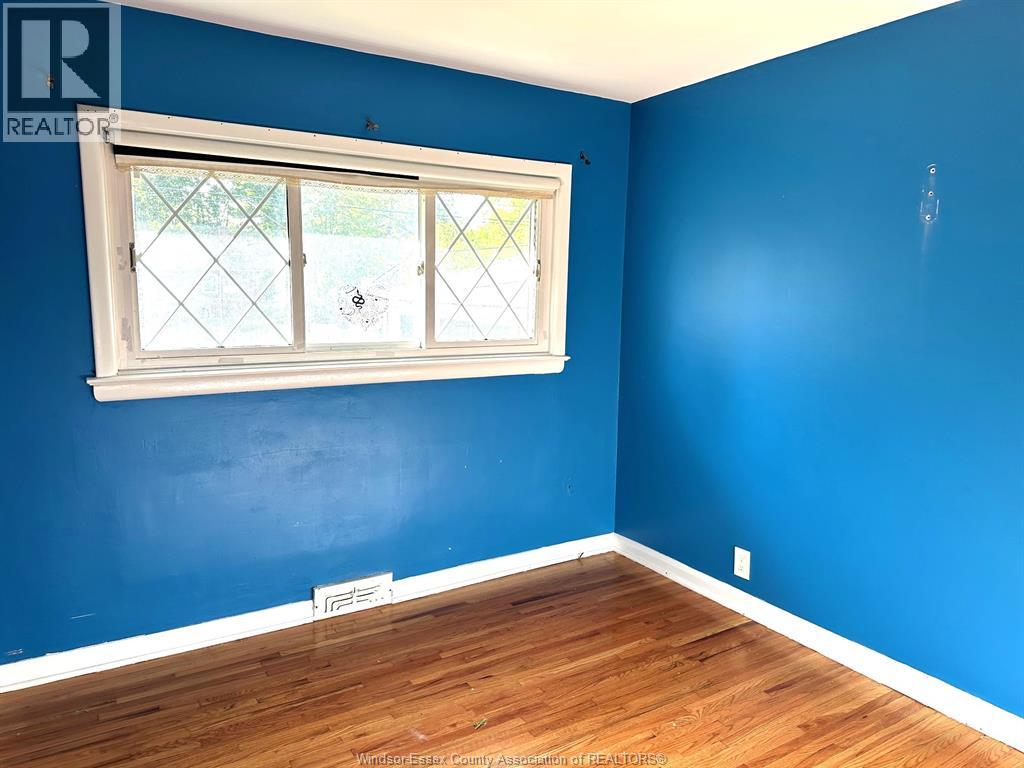 3551 Woodland, Windsor, Ontario  N9E 1Z9 - Photo 11 - 25027918