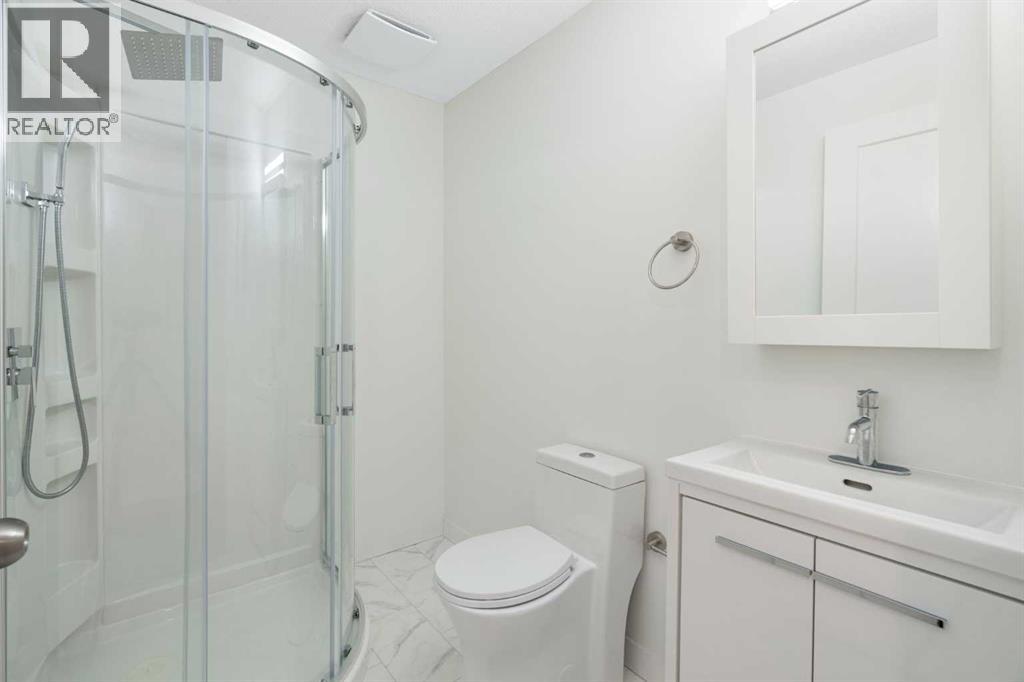 211 Elgin Meadows Gardens Se, Calgary, Alberta  T2Z 0M3 - Photo 38 - A2268888