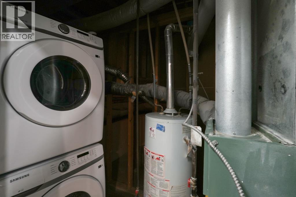 96 Falshire Drive Ne, Calgary, Alberta  T3J 3A3 - Photo 33 - A2273054