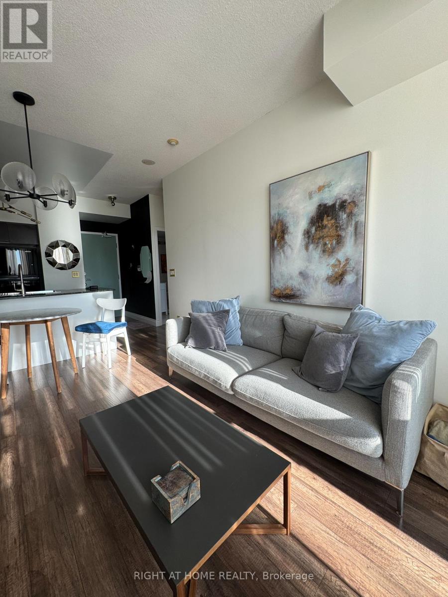 1212 - 231 Fort York Boulevard, Toronto, Ontario  M5V 1B2 - Photo 7 - C12636762