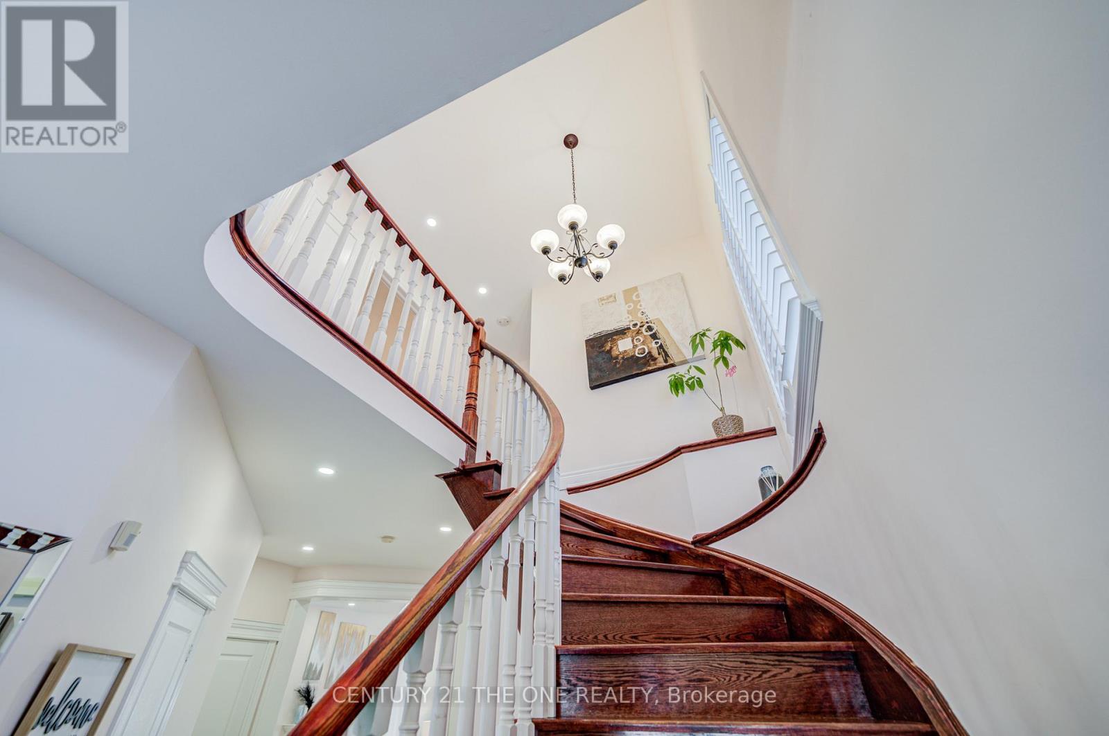 821 Walsh Court, Newmarket (Summerhill Estates), Ontario  L3X 2V3 - Photo 12 - N12632506