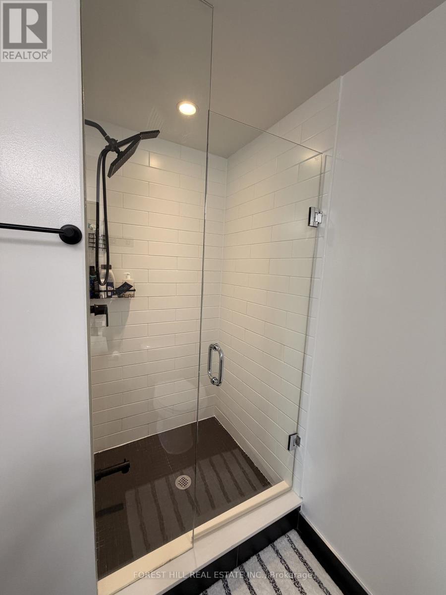 2304 - 2200 Lakeshore Boulevard W, Toronto, Ontario  M8V 1A4 - Photo 14 - W12635722