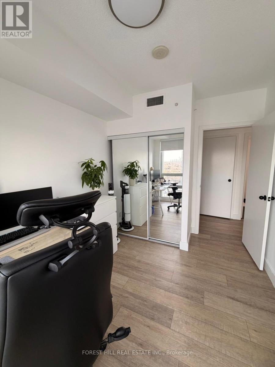 2304 - 2200 Lakeshore Boulevard W, Toronto, Ontario  M8V 1A4 - Photo 19 - W12635722