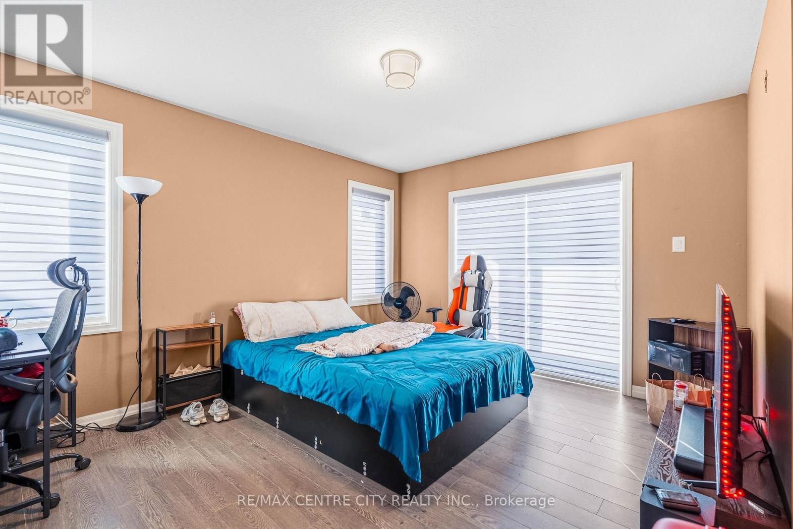 1999 Maddex Way, London North, Ontario  N5X 0M8 - Photo 24 - X12636950