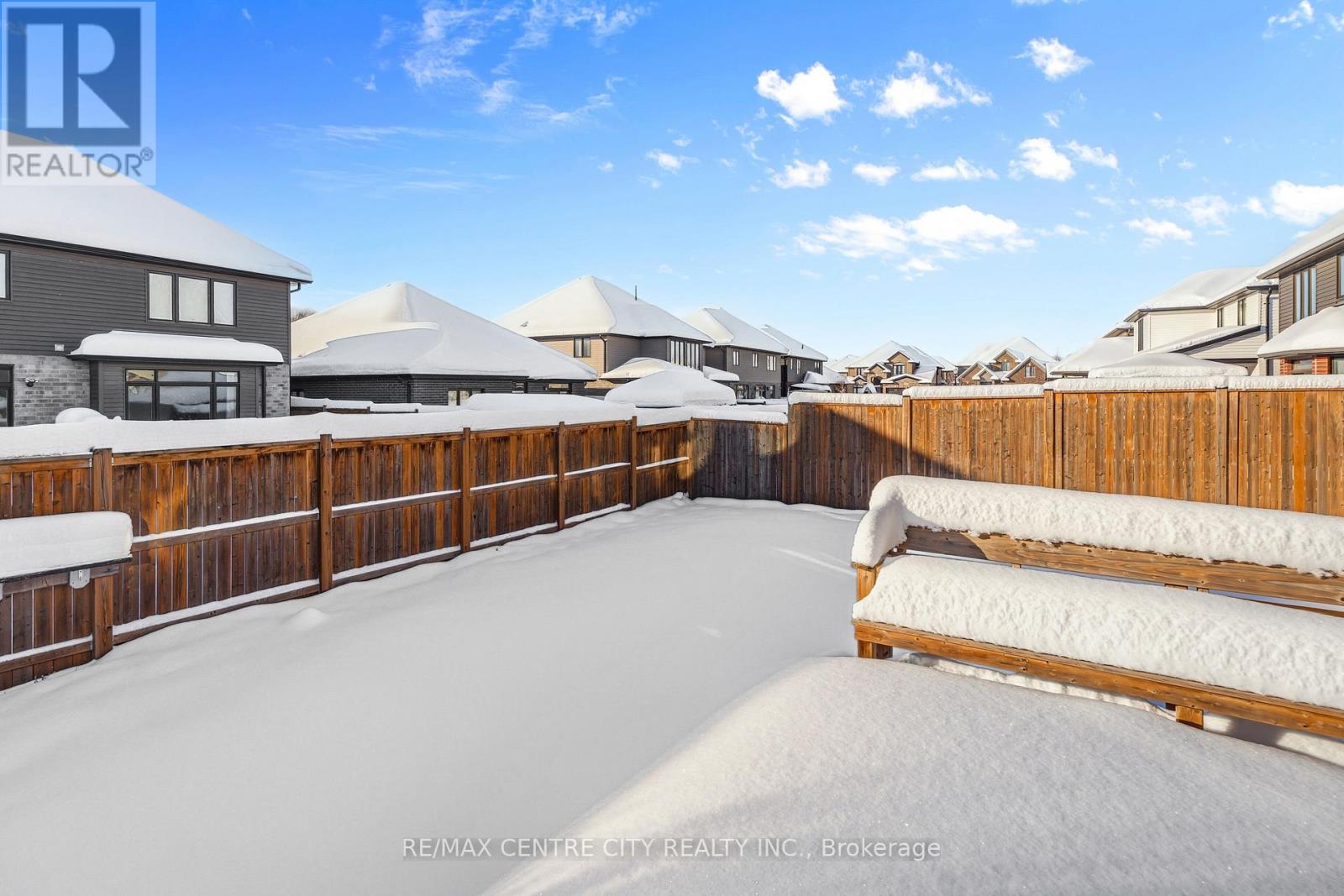 1999 Maddex Way, London North, Ontario  N5X 0M8 - Photo 37 - X12636950