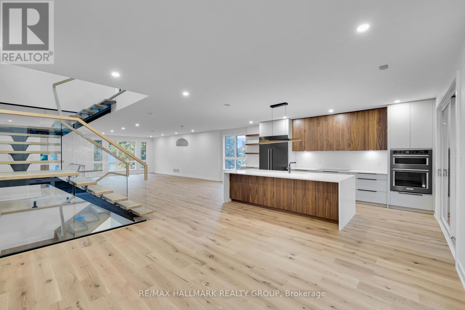 481 Wentworth Avenue, Ottawa, Ontario  K2B 5J9 - Photo 14 - X12636910