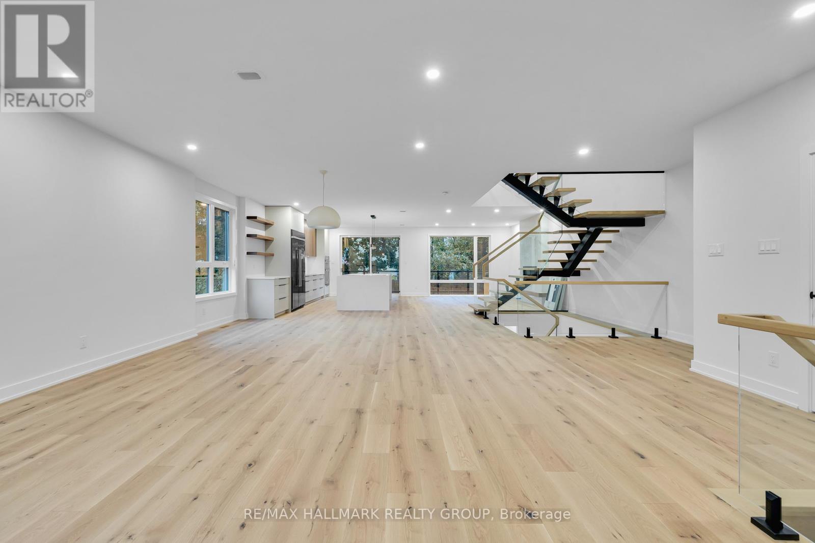 481 Wentworth Avenue, Ottawa, Ontario  K2B 5J9 - Photo 9 - X12636910