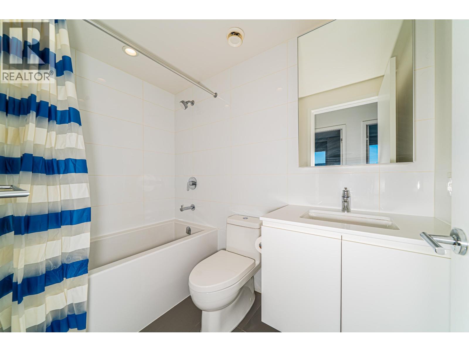 5001 3809 Evergreen Place, Burnaby, British Columbia  V3J 0M1 - Photo 22 - R3074094